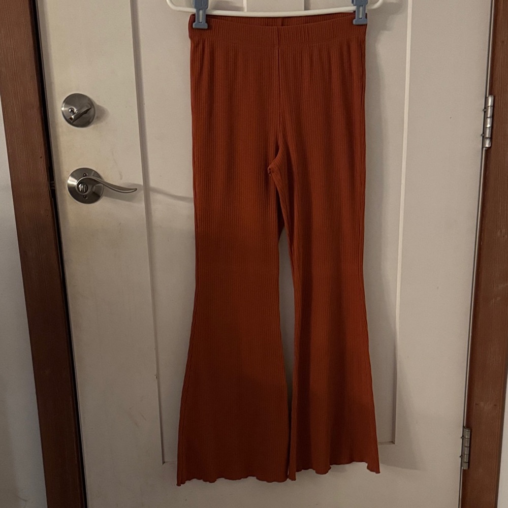 Wild Fable Burnt Orange Ribbed Flare Pants Medium Knitwear